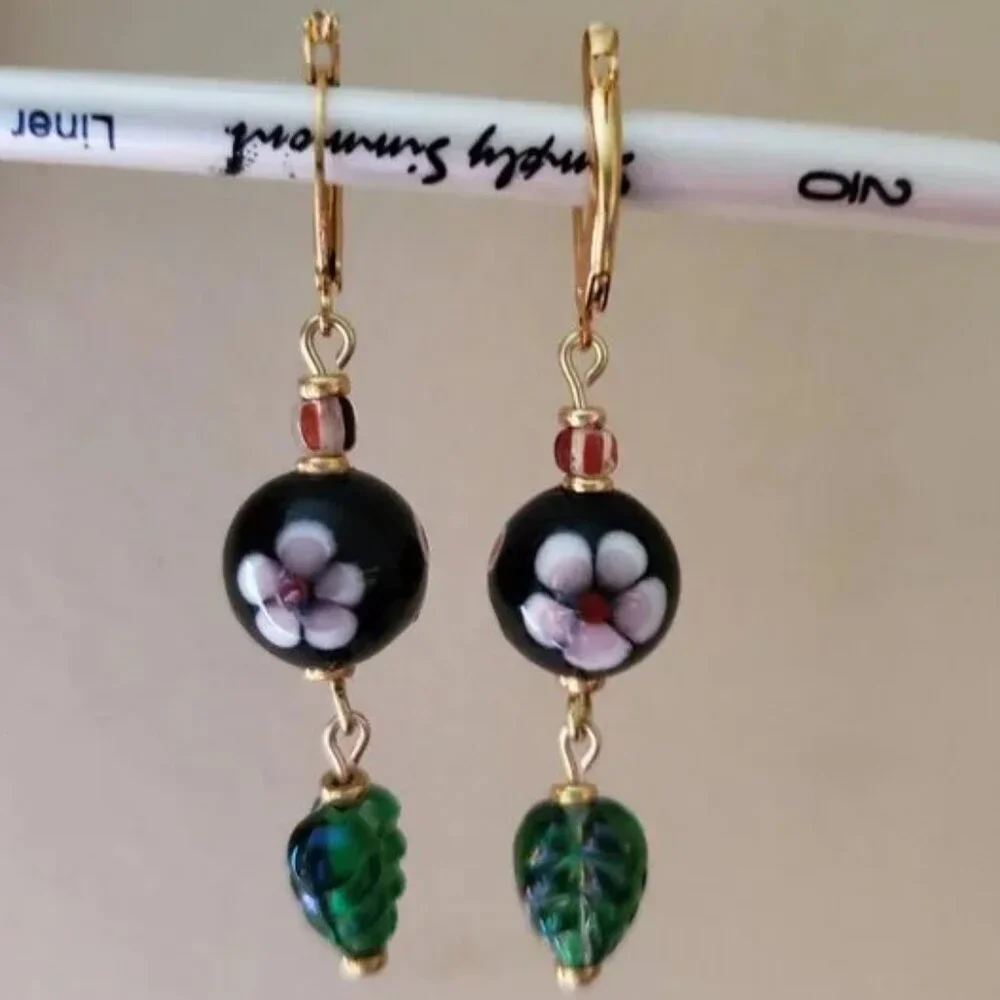 PROFITS 100% DONATED Glass Earrings Palestinian Flag - Picture 1 of 1